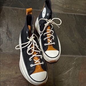 Converse Run Star Hike Black/Saffron Yellow/Egret - Size 7.5